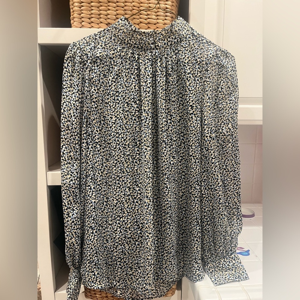 H&M Black and White Patterned Blouse